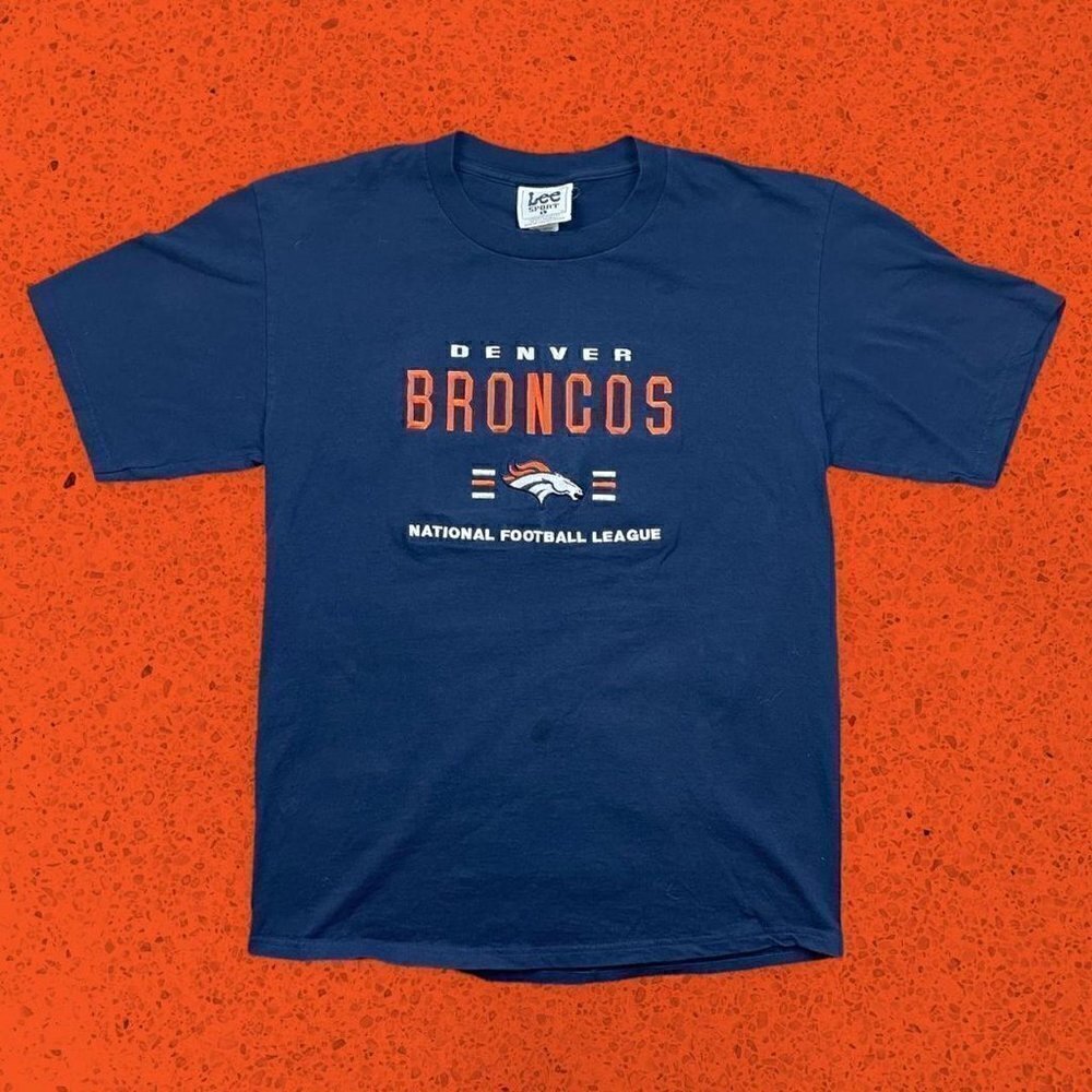 Vintage Denver Broncos t shirt